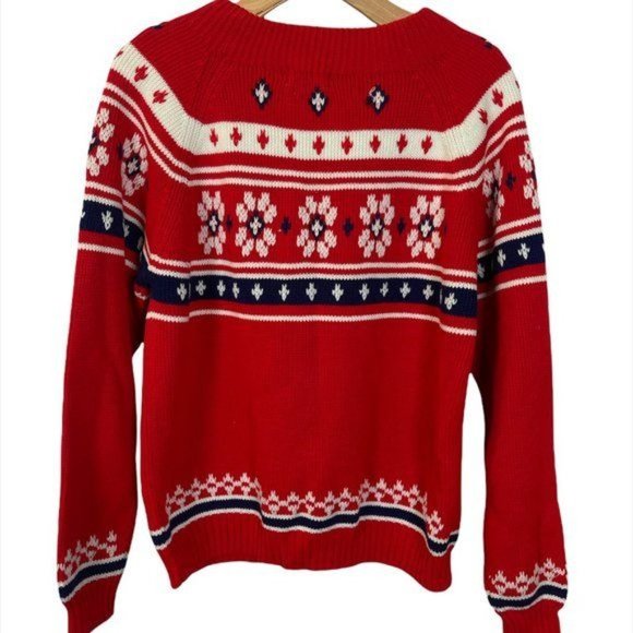 Vintage JC Penney Red Winter Sweater Mock Neck Size Med - Picture 2 of 5